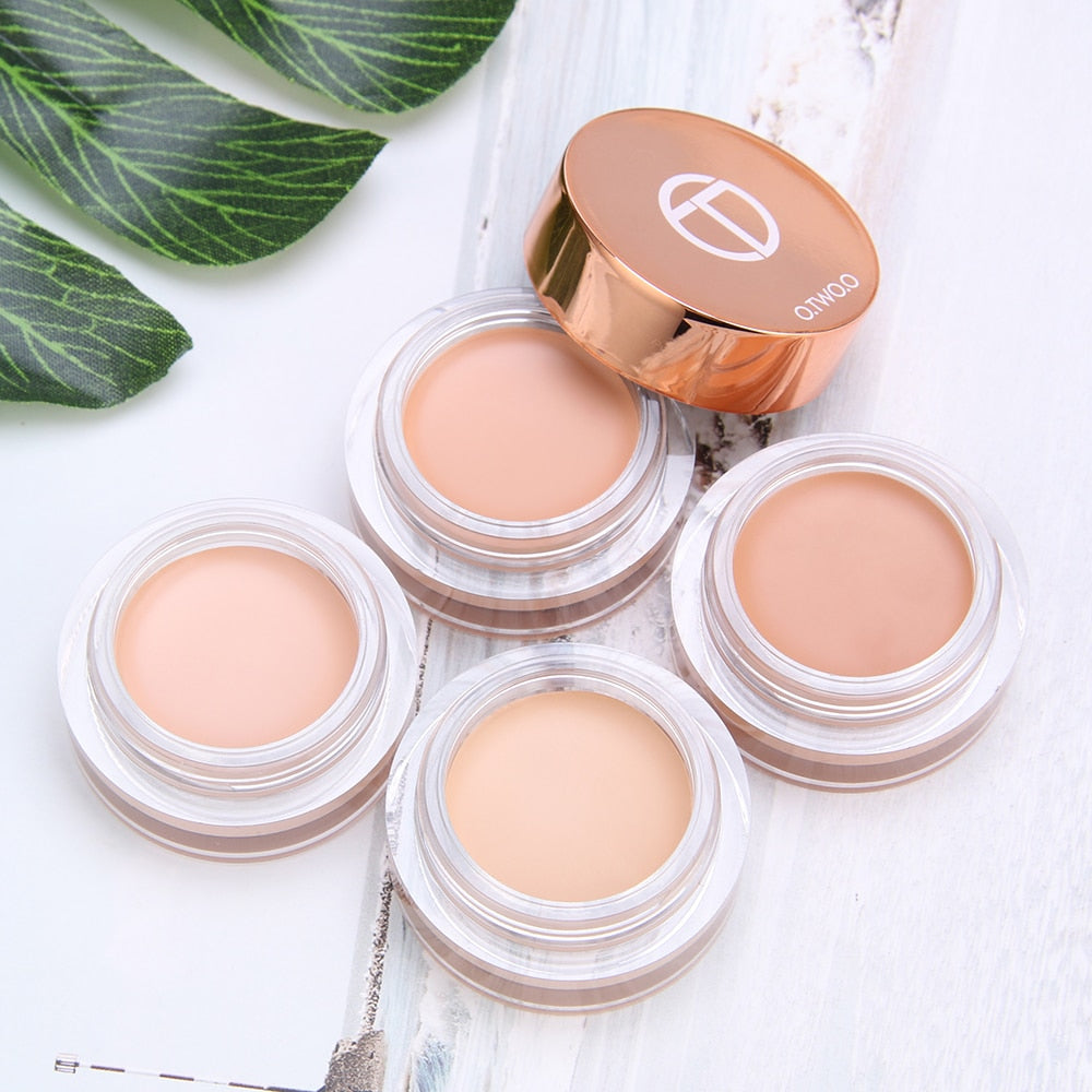 O.TWO.O Eye Primer Concealer Cream Makeup Base Long Lasting Concealer Easy to Wear Cream Moisturizer Oil Control Brighten Skin
